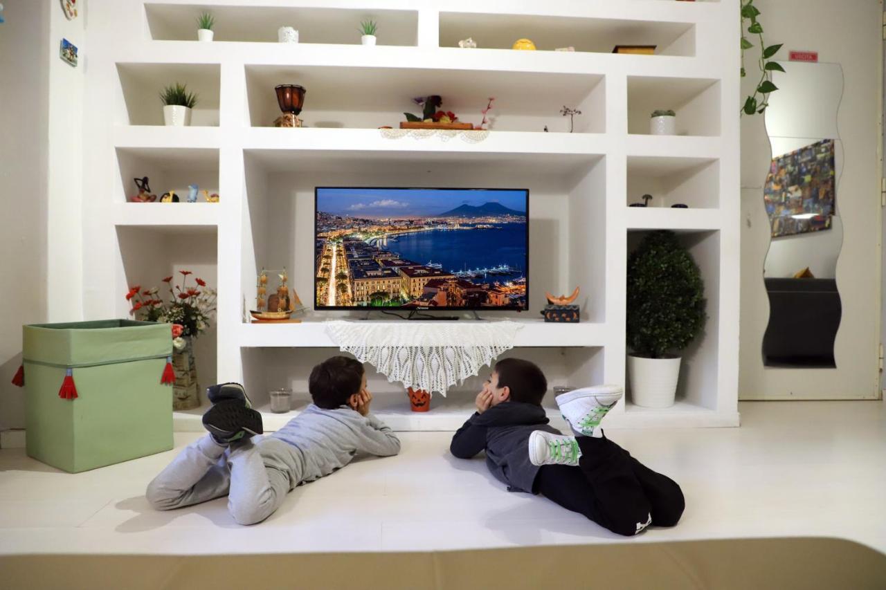 Casa Cesca Apartment Napoli Ngoại thất bức ảnh