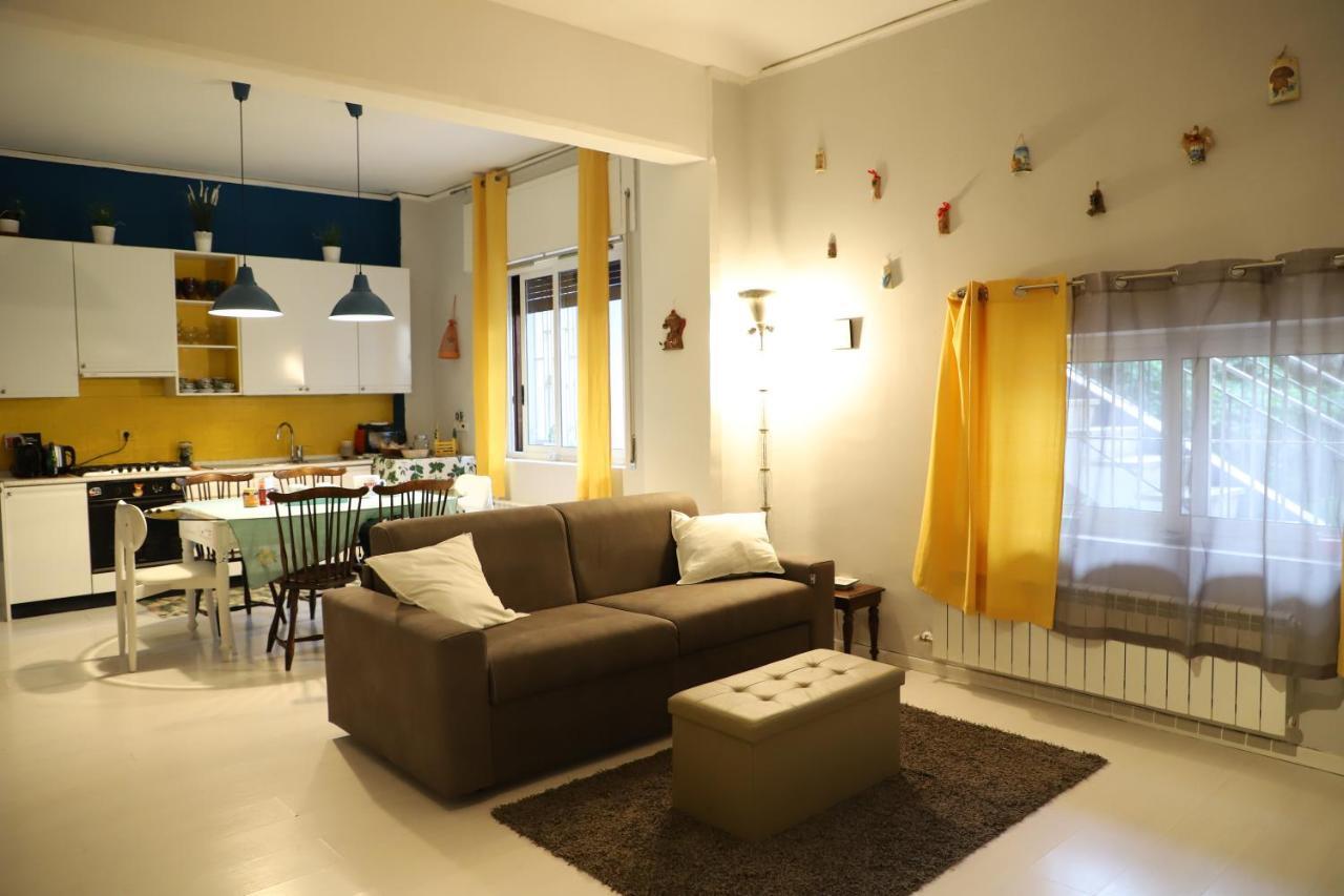 Casa Cesca Apartment Napoli Ngoại thất bức ảnh