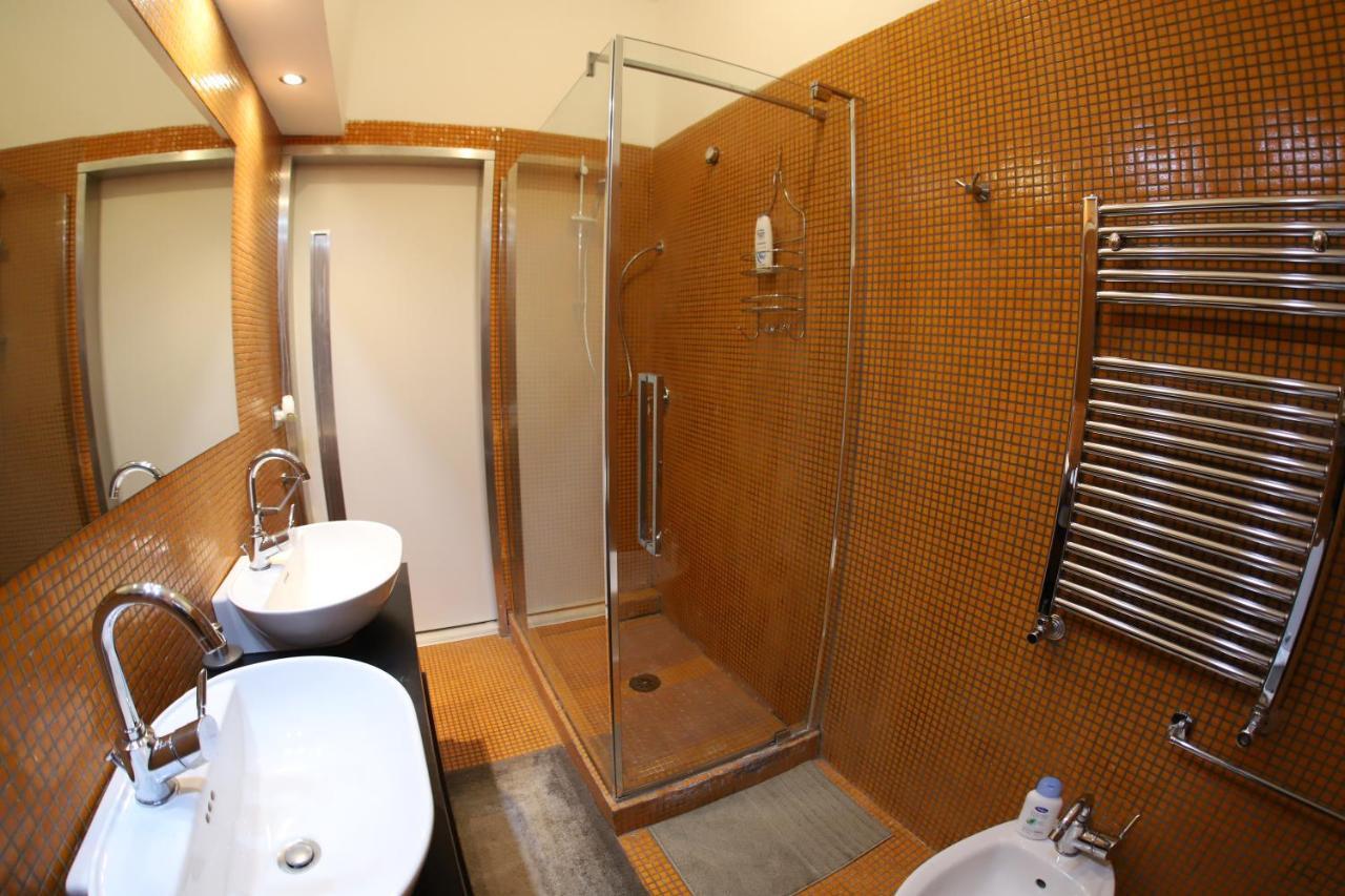 Casa Cesca Apartment Napoli Ngoại thất bức ảnh